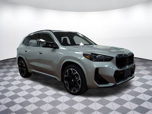Certified 2025 BMW X1 M35i w/ Premium Package image 6