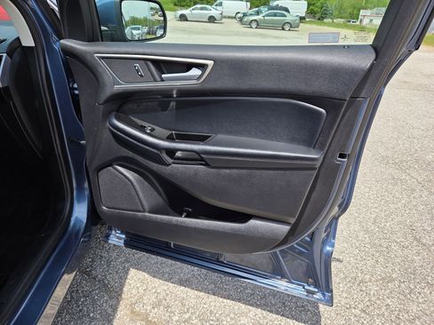 Used 2018 Ford Edge SEL w/ Equipment Group 201A AWD/4WD image 21