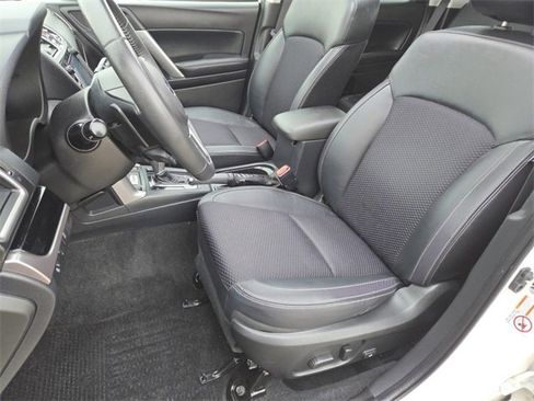 Used 2018 Subaru Forester 2.5i Premium w/ Popular Package #3B image 21