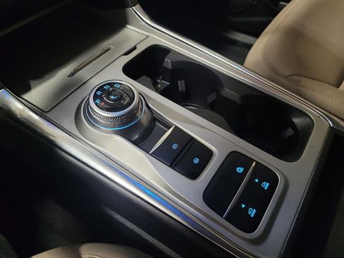 Used 2023 Ford Explorer XLT w/ Equipment Group 202A image 26