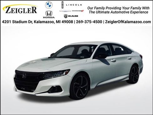 Used 2022 Honda Accord Sport image 1