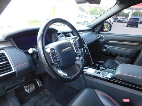 Used 2018 Land Rover Discovery HSE Luxury image 8