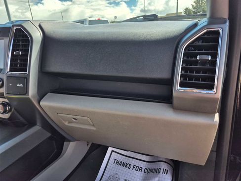 Used 2015 Ford F150 XLT w/ Equipment Group 302A Luxury image 25