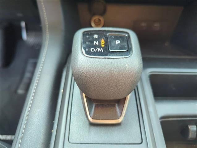 Used 2025 Nissan Pathfinder S FWD image 18