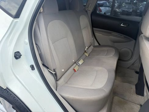 Used 2012 Nissan Rogue SV w/ Premium Pkg FWD image 13