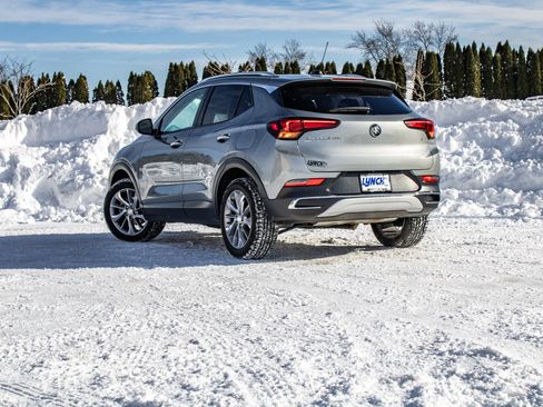 Used 2023 Buick Encore GX Essence w/ Experience Buick Package image 10