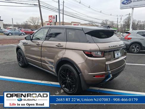 Used 2017 Land Rover Range Rover Evoque HSE Dynamic image 5