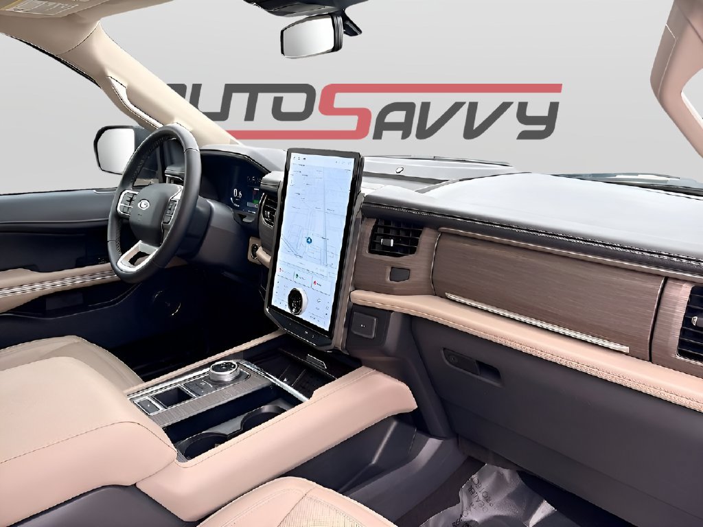 Used 2024 Ford Expedition Limited RWD image 32