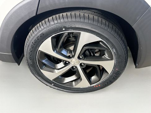 Used 2017 Hyundai Tucson Limited w/ Limited Ultimate Package 03 AWD/4WD image 11