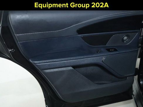 Certified 2024 Lincoln Nautilus Reserve w/ Equipment Group 202A image 13