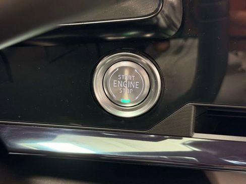 Certified 2025 Chevrolet Corvette Stingray Preferred Cpe w/ Z51 Performance Package image 18