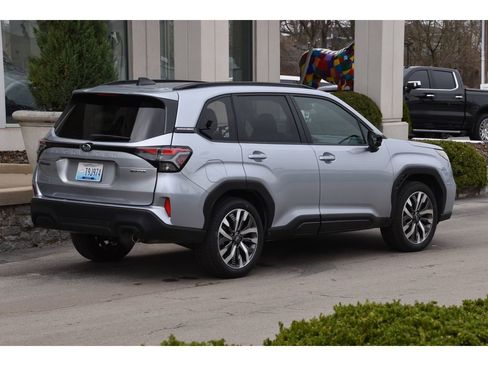 Used 2026 Subaru Forester Touring image 4