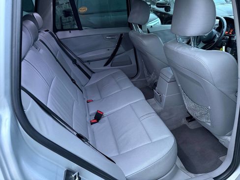 Used 2007 BMW X3 3.0si image 16