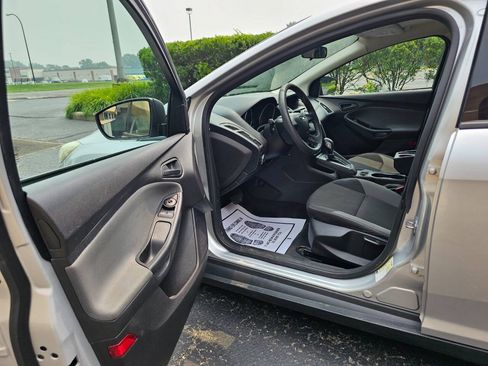 Used 2014 Ford Focus S FWD image 16