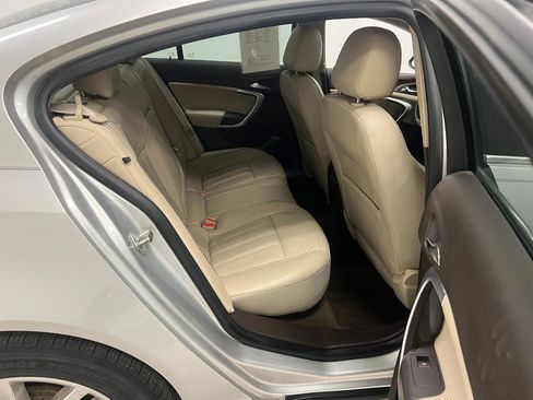 Used 2016 Buick Regal FWD image 26