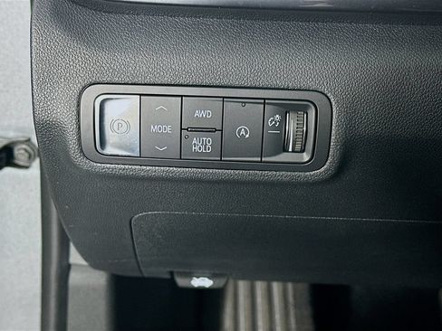 Used 2026 GMC Terrain AT4 w/ Convenience Package III AWD/4WD image 15