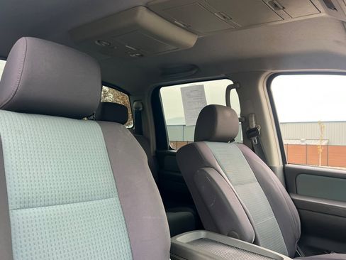 Used 2006 Nissan Titan SE image 13