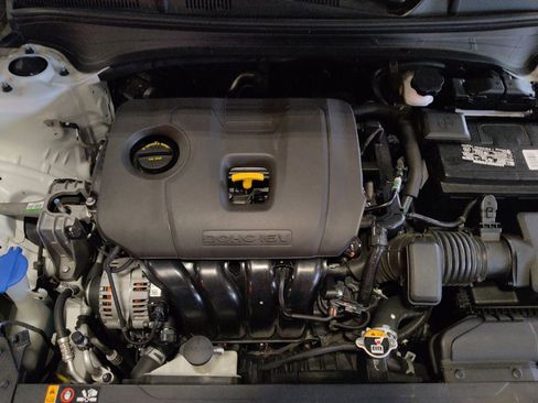 Used 2024 Kia Forte LXS FWD image 30