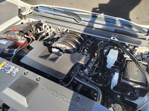 Used 2019 Chevrolet Tahoe Premier w/ Premier Plus Edition image 9