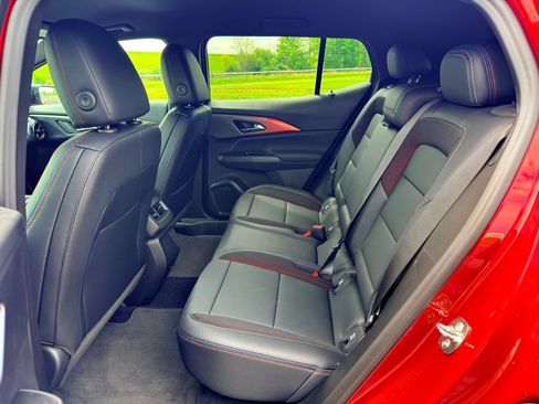 New 2026 Chevrolet Equinox EV RS FWD image 22