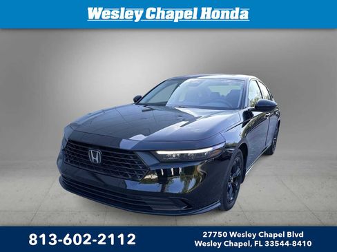 Used 2025 Honda Accord SE image 1