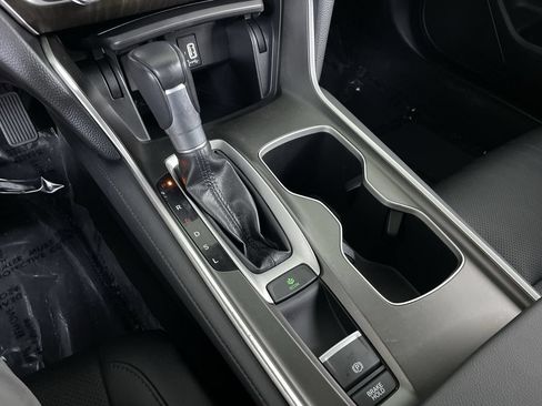 Used 2020 Honda Accord EX-L image 17