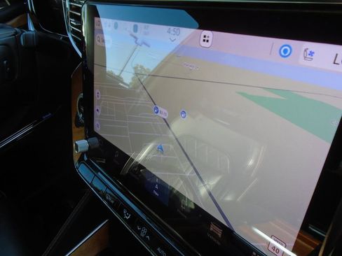 Used 2024 Jeep Grand Wagoneer L Series III image 30