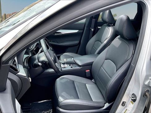 Used 2019 INFINITI QX50 Luxe w/ Navigation Package image 25