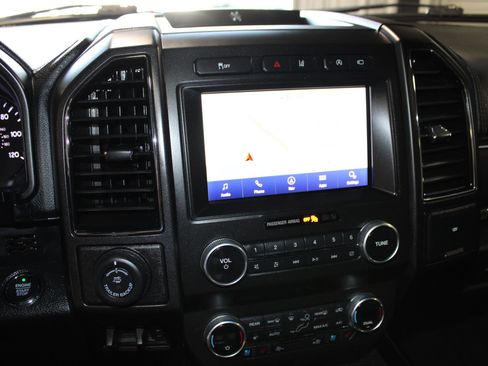 Used 2021 Ford Expedition Limited RWD image 17
