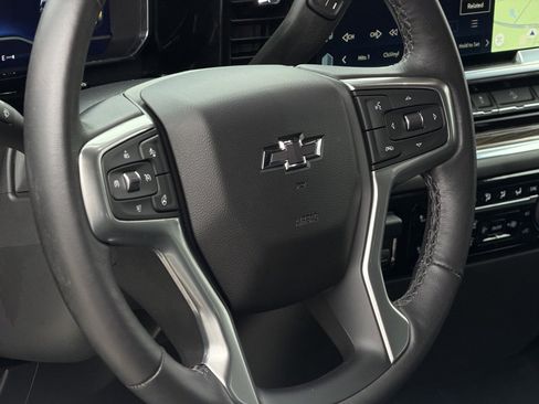 Used 2022 Chevrolet Silverado 1500 LT Trail Boss image 24