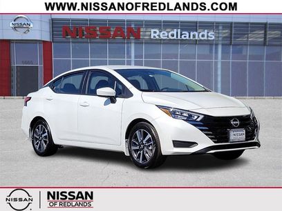 New 2025 Nissan Versa SV w/ Trunk Package