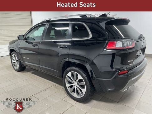 Used 2019 Jeep Cherokee Overland image 4