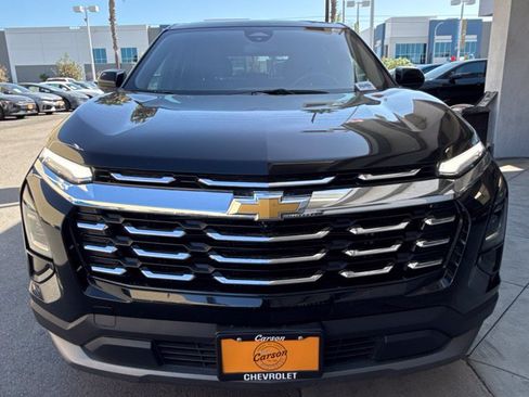 Used 2025 Chevrolet Equinox LT AWD/4WD image 10