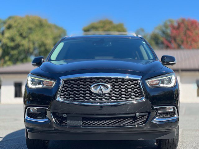 Used 2017 INFINITI QX60 FWD w/ Deluxe Technology Package image 2