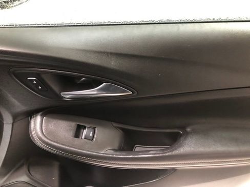 Used 2021 Buick Encore GX Select image 15