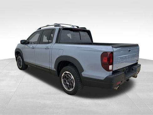Used 2024 Honda Ridgeline TrailSport image 8