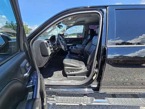Used 2018 Chevrolet Silverado 1500 LT w/ Texas Edition AWD/4WD image 13