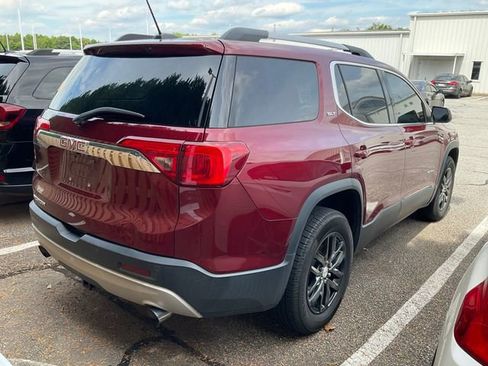 Used 2017 GMC Acadia SLT FWD image 6