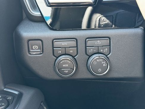 New 2026 Chevrolet Silverado 1500 LT image 29