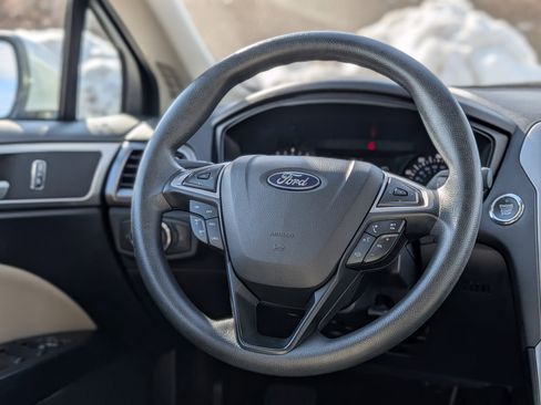 Used 2020 Ford Fusion S image 13