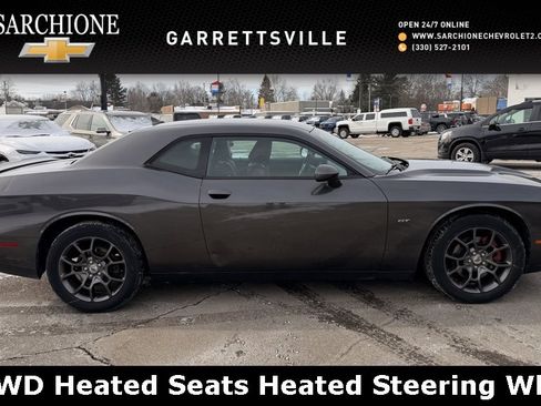 Used 2018 Dodge Challenger GT image 1