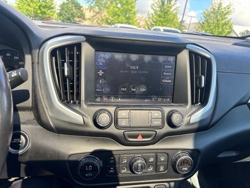 Used 2020 GMC Terrain SLT w/ Preferred Package AWD/4WD image 12