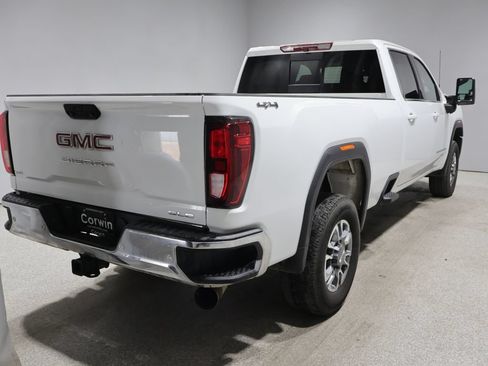 Used 2025 GMC Sierra 3500 SLE w/ Preferred Package AWD/4WD image 2