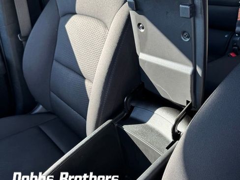 Used 2024 Chevrolet Malibu LT image 21