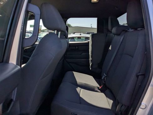 Used 2024 Toyota Tacoma SR5 AWD/4WD image 13