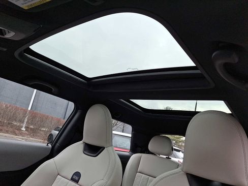 Certified 2025 MINI Cooper S image 14