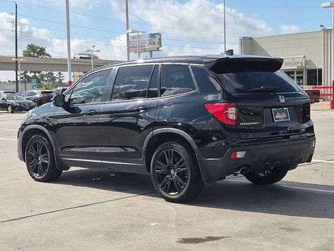 Used 2021 Honda Passport Sport image 4