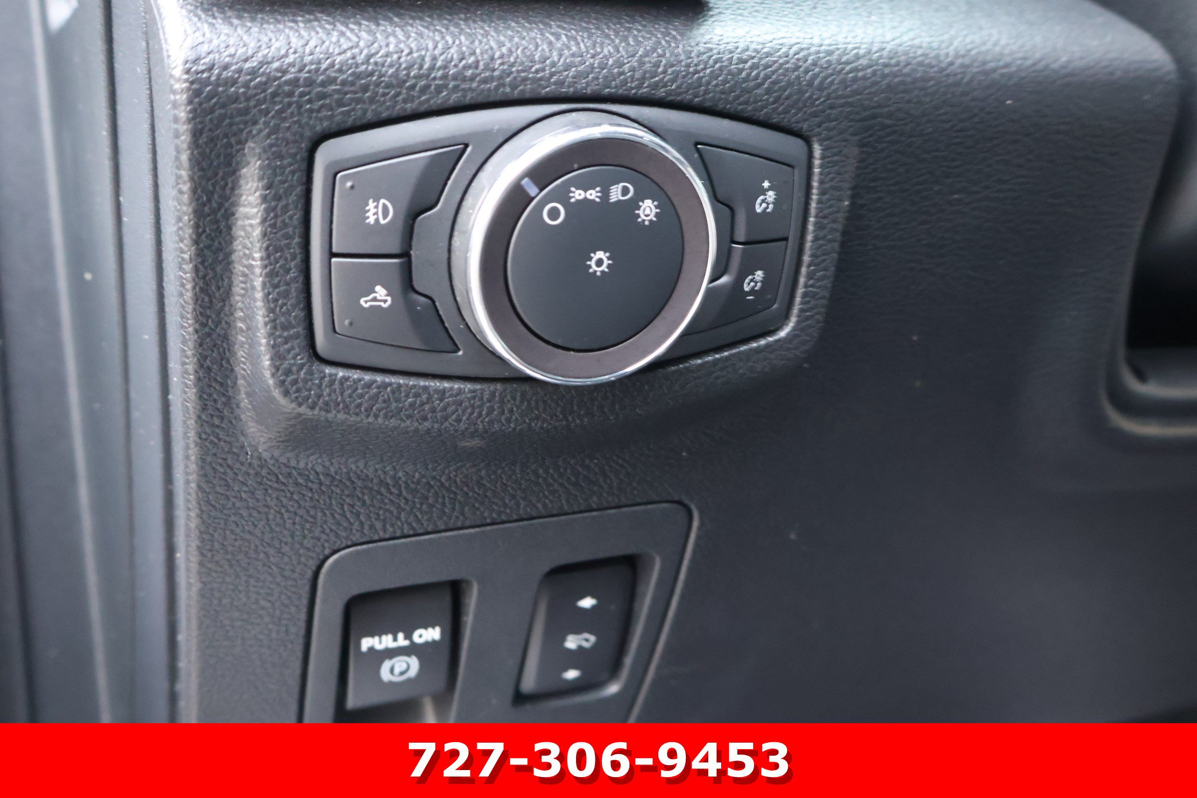 Used 2019 Ford F150 Platinum w/ Equipment Group 701A Luxury AWD/4WD image 25