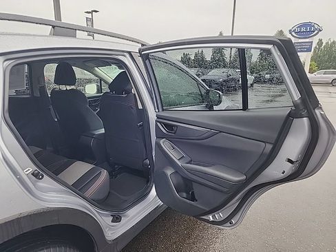 Used 2021 Subaru Crosstrek 2.0i Premium AWD/4WD image 16