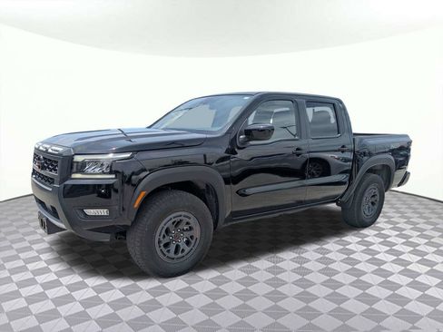 Used 2026 Nissan Frontier PRO-4X AWD/4WD image 8